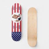 選ピエロ、サーカスを期待 – アンチトランプデザイン スケートボード (正面)