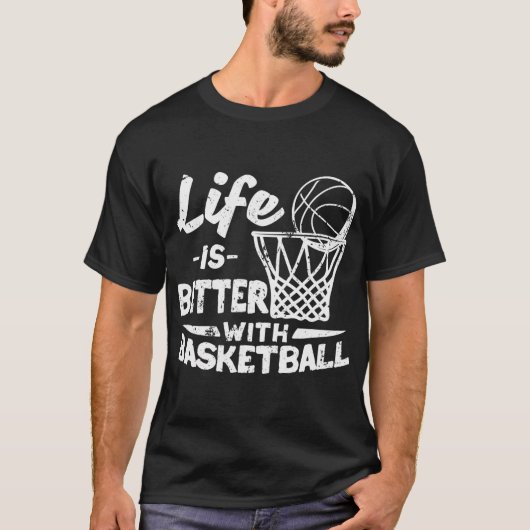 選手スポーツのバスケットボール選手の人生はBaskで良い Tシャツ (正面)