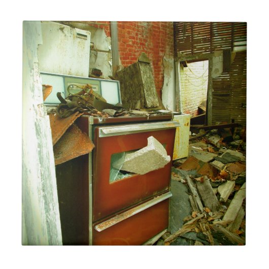 遺棄された混乱 タイル (正面)