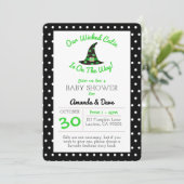 邪悪なかわいこちゃん黒、白と緑の赤ちゃんシャワー 招待状 (スタンド正面)