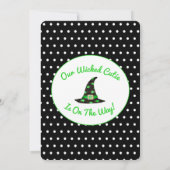 邪悪なかわいこちゃん黒、白と緑の赤ちゃんシャワー 招待状 (裏面)