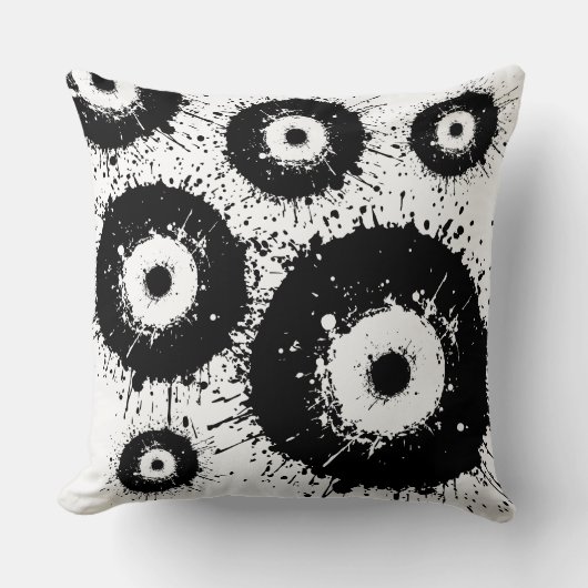 邪悪な目は白黒 クッション (正面)