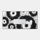 邪悪な目は白黒 デスクマット (キーボード&マウス)