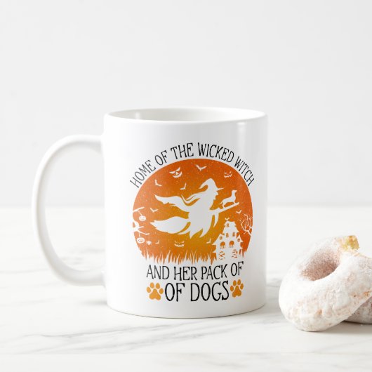 邪悪な魔女とその犬の群れの家 涼しい コーヒーマグカップ (ドーナツ)