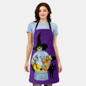 邪悪な魔女のクリスタルボールのハロウィン エプロン (着用した状態)