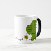 郡アーマーの地図及び頂上のマグ モーフィングマグカップ (正面右)