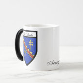 郡アーマーの地図及び頂上のマグ モーフィングマグカップ (正面左)