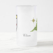 郡ドクレアの地図及び頂上のマグ フロストグラスビールジョッキ (中央)