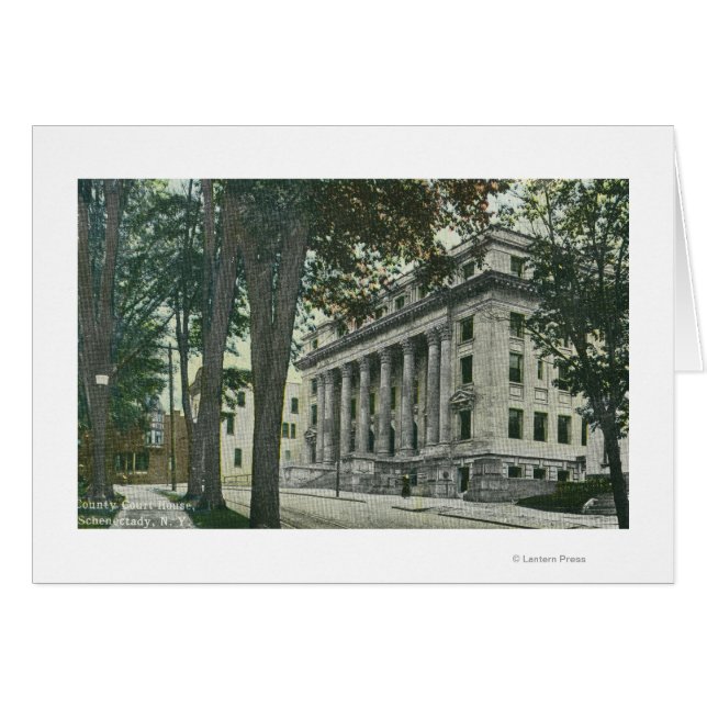 郡庁舎の外観 (正面横)