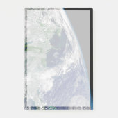 部分的な地球にハリケーンが衝突する。 ポストイット (正面)