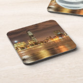 部分的にボストンのチャールズ川で溶ける氷 コースター (左側)