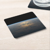部分的に曇った南太平洋から夕暮れ光る スクエアペーパーコースター (アングル)