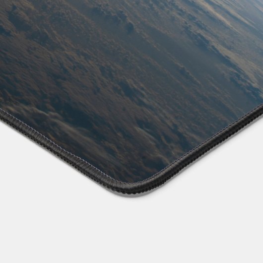 部分的に曇った南太平洋から夕暮れ光る デスクマット (コーナー)