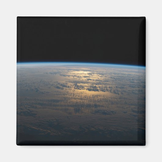 部分的に曇った南太平洋から夕暮れ光る マグネット (正面)