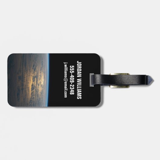 部分的に曇った南太平洋から夕暮れ光る ラゲッジタグ (裏面横)