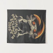 部分食太陽の食2025 Axolotl Ammph タペストリー (正面(横))