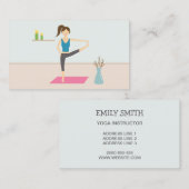 部屋かわいらしでヨガを練習しているスタイリッシュ女性 名刺 (正面/裏面)