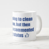 部屋を掃除するつもりだったが….. ジャンボコーヒーマグカップ (正面右)