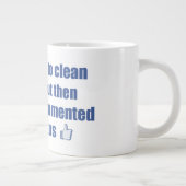 部屋を掃除するつもりだったが….. ジャンボコーヒーマグカップ (右)