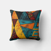 部族のパターンを持つカラフルの三角形を動かす クッション (裏面)