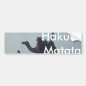 部族のラクダに乗る：朝の潮砂と海 バンパーステッカー (正面)