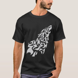 部族の吠えるオオカミデザイン - 堂々とした壮大なアート Tシャツ