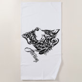 部族の狼パーソナライズされた ビーチタオル (正面)