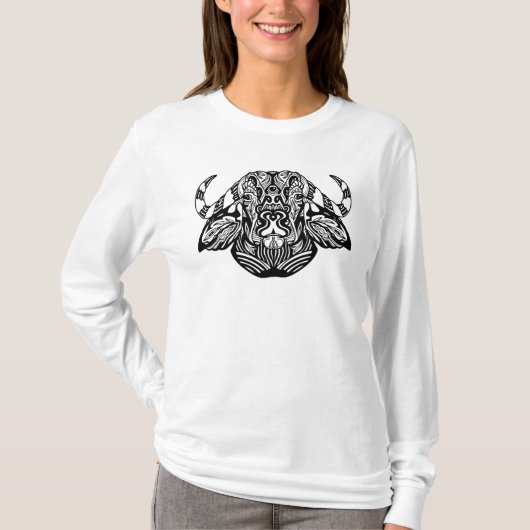 部族の雄牛 Tシャツ (正面)