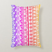 部族プリント枕 アクセントクッション (正面(垂直))