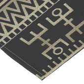 部族舞踊のグラフィックパターン ショートテーブルランナー (コーナー)