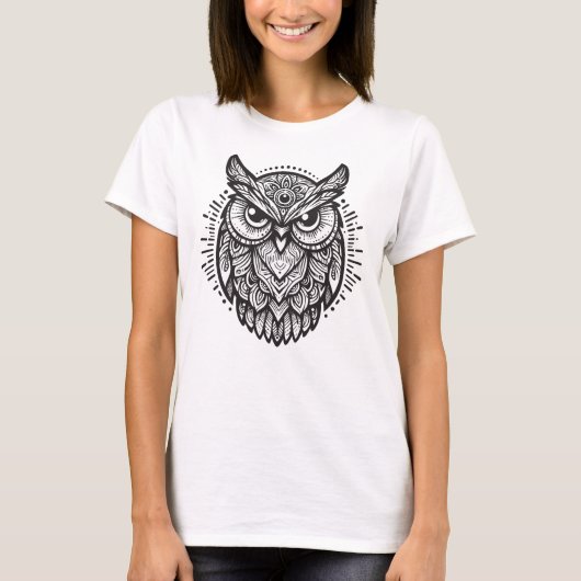 部族風マンダラフクロウの線画デザイン Tシャツ (正面)