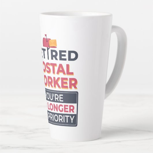 郵便勤務者の退職が自分の優先順位でなくなった カフェラテマグ (右アングル)