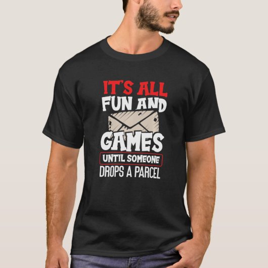 郵便局員その全おもしろいとゲームの小包 Tシャツ (正面)