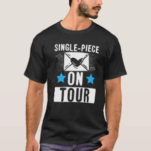 郵便局員の独身の旅行記事 Tシャツ