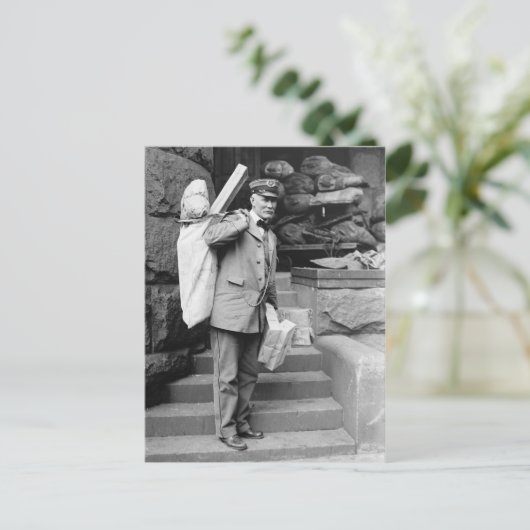 郵便局員 ポストカード (スタンド正面)