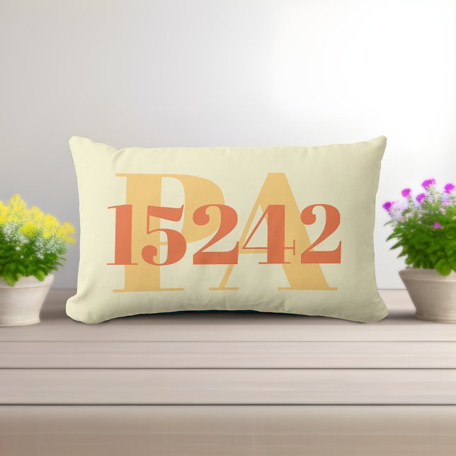 郵便番号と州のロケーション イエロー アウトドアピロー アウトドアクッション (Custom Zip Code and State Lumbar Pillow: Minimalist Design with Personalization! 🏡💛)