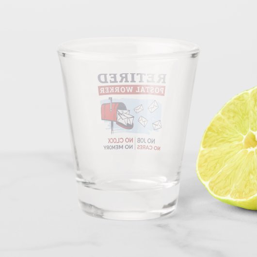 郵便退職した配送業者の同僚の退職 ショットグラス (裏面)