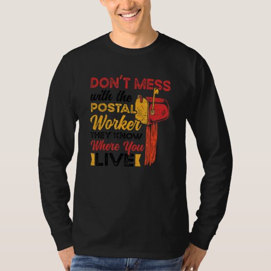 郵便配送業者郵便局員 Tシャツ (正面)
