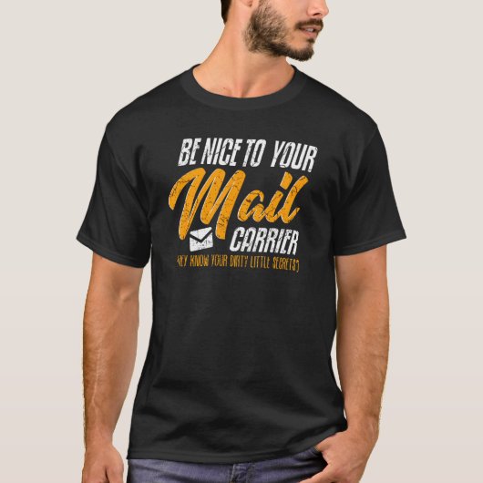 郵便配達員の郵便局員_4 Tシャツ (正面)
