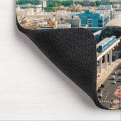 都市の地下鉄線と超高層ビル マウスパッド (コーナー)