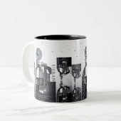 都市の生活に関する洞察 ツートーンマグカップ (正面左)