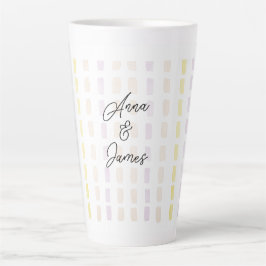 都市オフィスの幾何学的な水の色モノグラムの カフェラテマグ