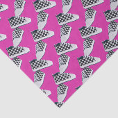 都市チェッカーボードのベビーのスニーカーかショッキングピンク| 薄葉紙 (詳細)