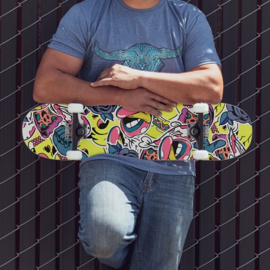 都市ポップ・アートの スケートボード (室外3)