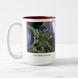 都市沈黙の歩くの黙想#150のコーヒー・マグ ツートーンマグカップ