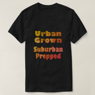 都市部の郊外にプリップされたTシャツ Tシャツ