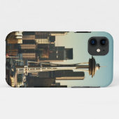 都心のシアトルのスカイラインおよび宇宙の針 Case-Mate iPhoneケース (裏面(横))
