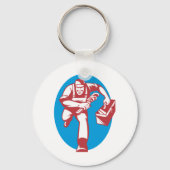 配管工が工具箱とレンチを持って走る キーホルダー (裏面)