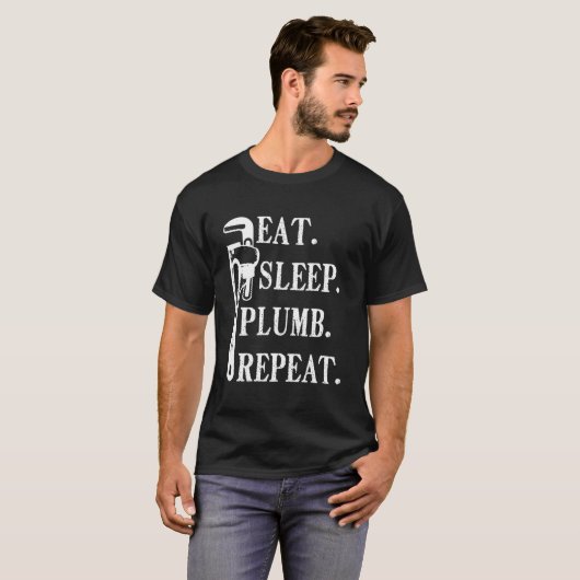 配管工の道具 Eat Sleep Plumb Repeat パイプレンチ Tシャツ (正面フル)