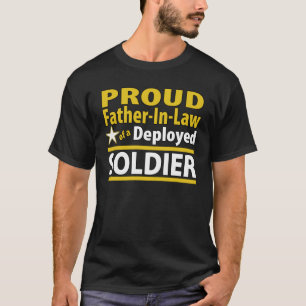 配置された兵士のワイシャツのカスタムな義父 Tシャツ